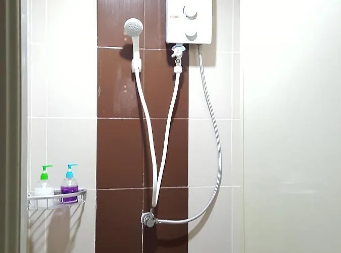 Check @chareon Krung Хостел Бангкок